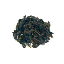 Load image into Gallery viewer, Organic Puerh Sheng 2014 Menghai
