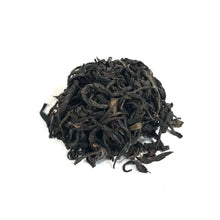 Load image into Gallery viewer, Blend of loose leaf Columbian and indian breakfast tea
